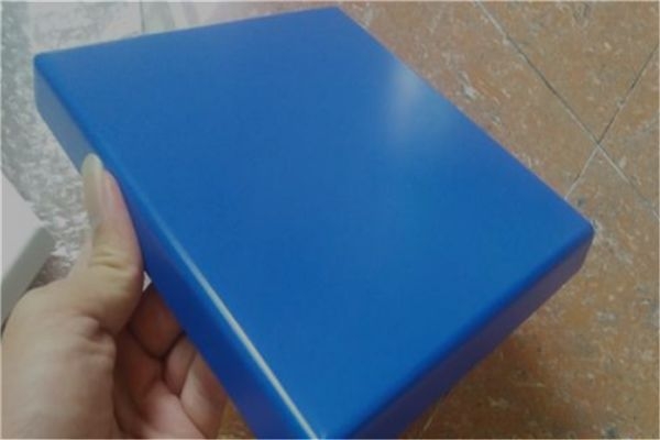 什么是烤漆铝板？